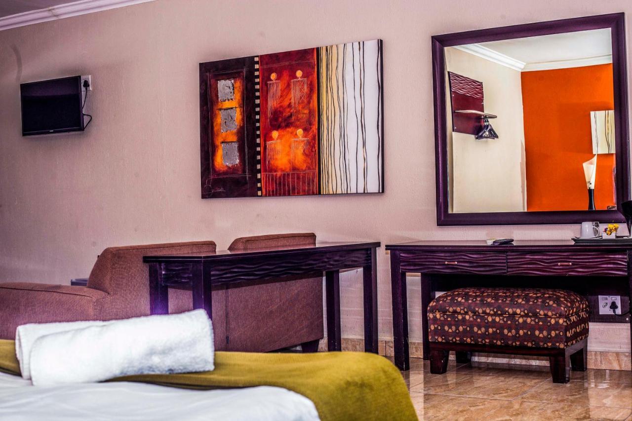 Coyotes Hotel & Conference Centre Mbombela Ngoại thất bức ảnh